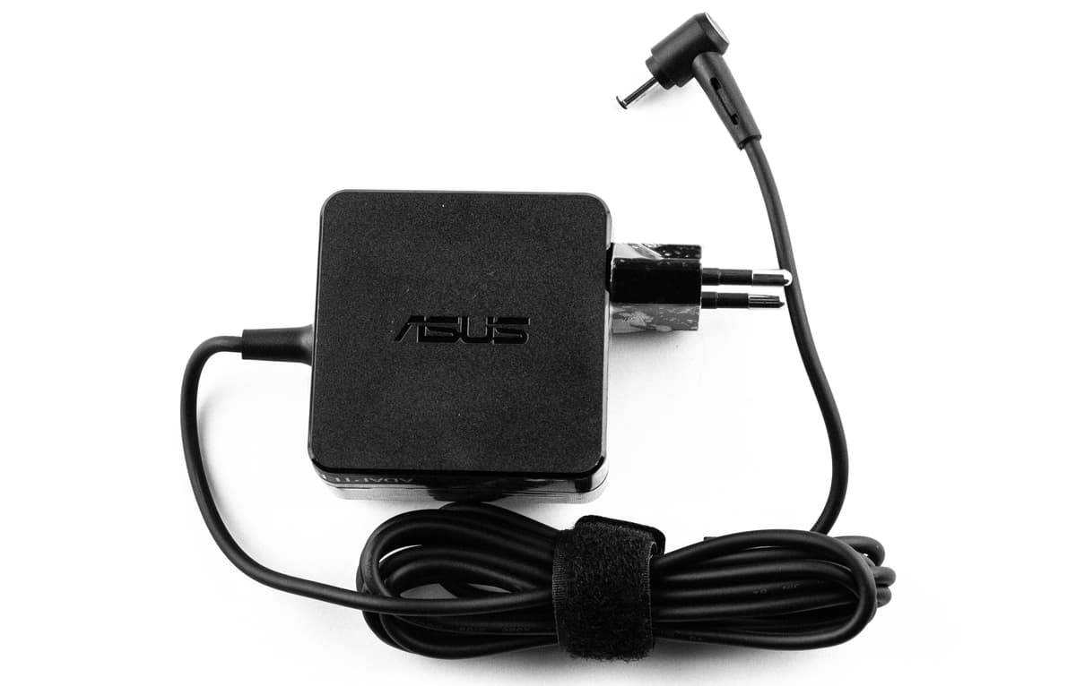 Блок питания ASUS 19V 2.35A 45W 4.0x1.35 Orig