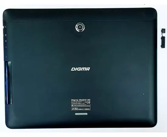 Крышка DIGMA IDsQ10 3G черный:SHOP.IT-PC