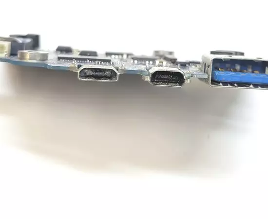 Плата HDMI ноутбука Samsung NP900X3C:SHOP.IT-PC